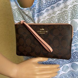 COACH Large Corner Zip Wristlet Signature Brown Shell Pink